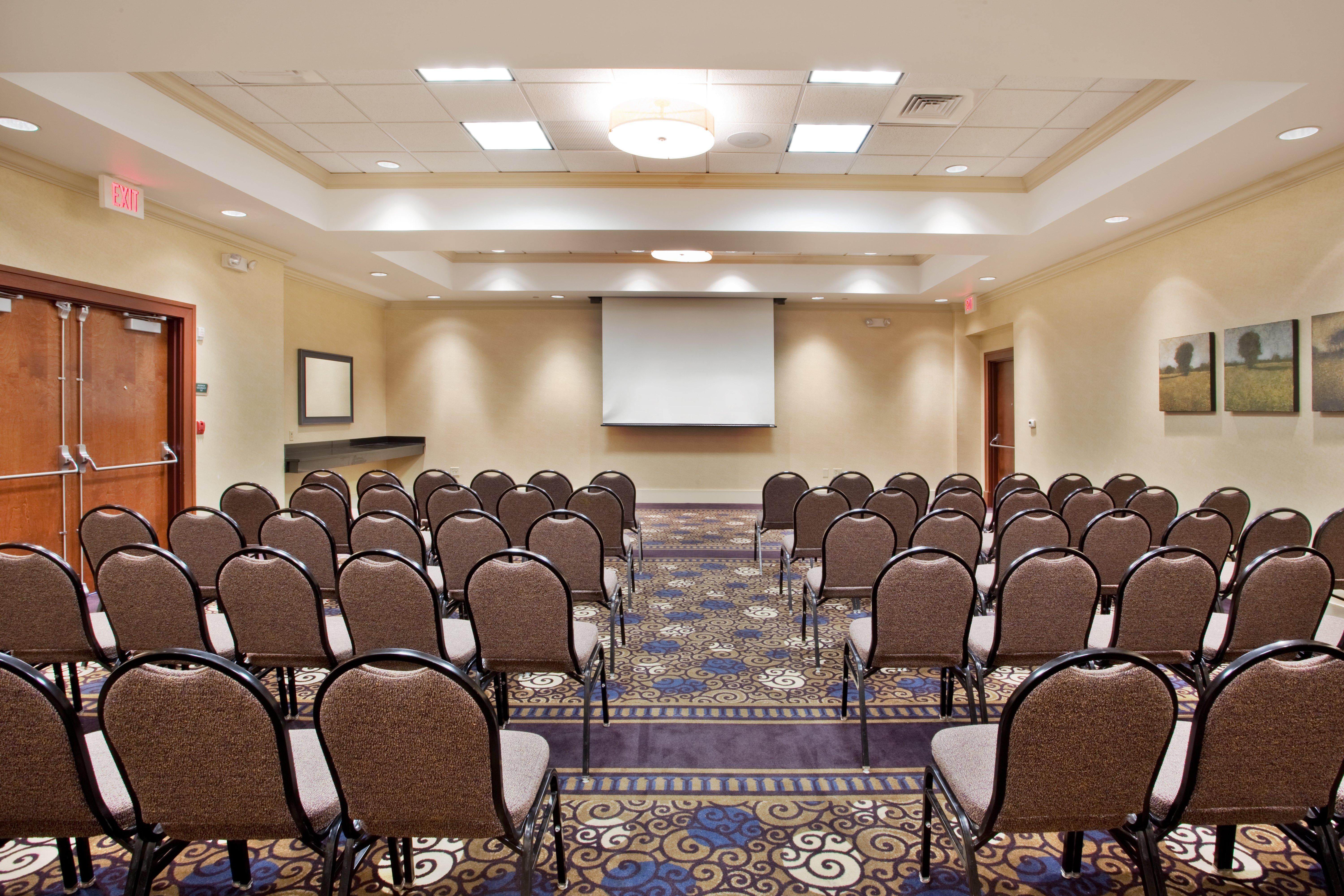 Holiday Inn Atlanta-Gas South Arena Area By Ihg Duluth Buitenkant foto