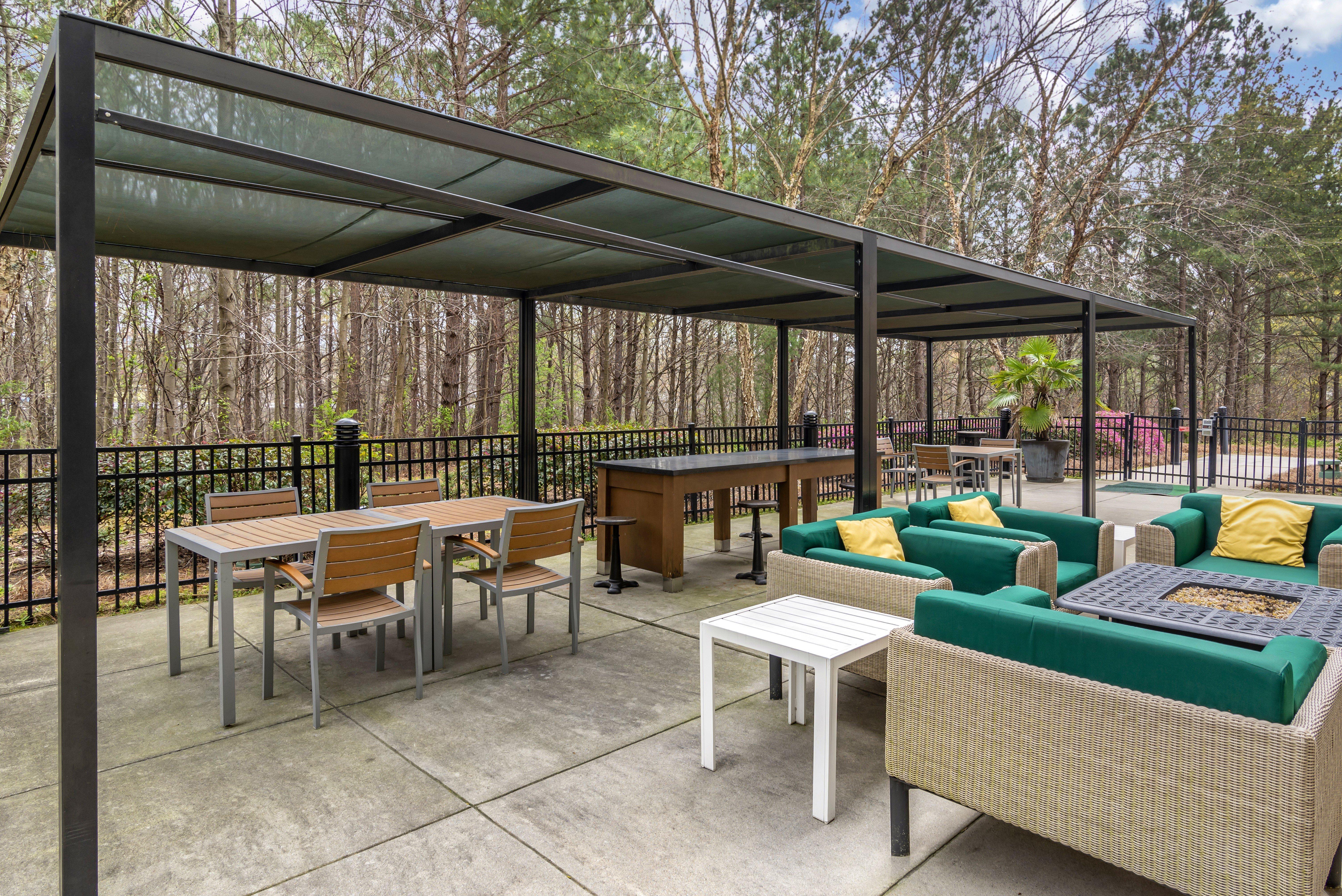 Holiday Inn Atlanta-Gas South Arena Area By Ihg Duluth Buitenkant foto