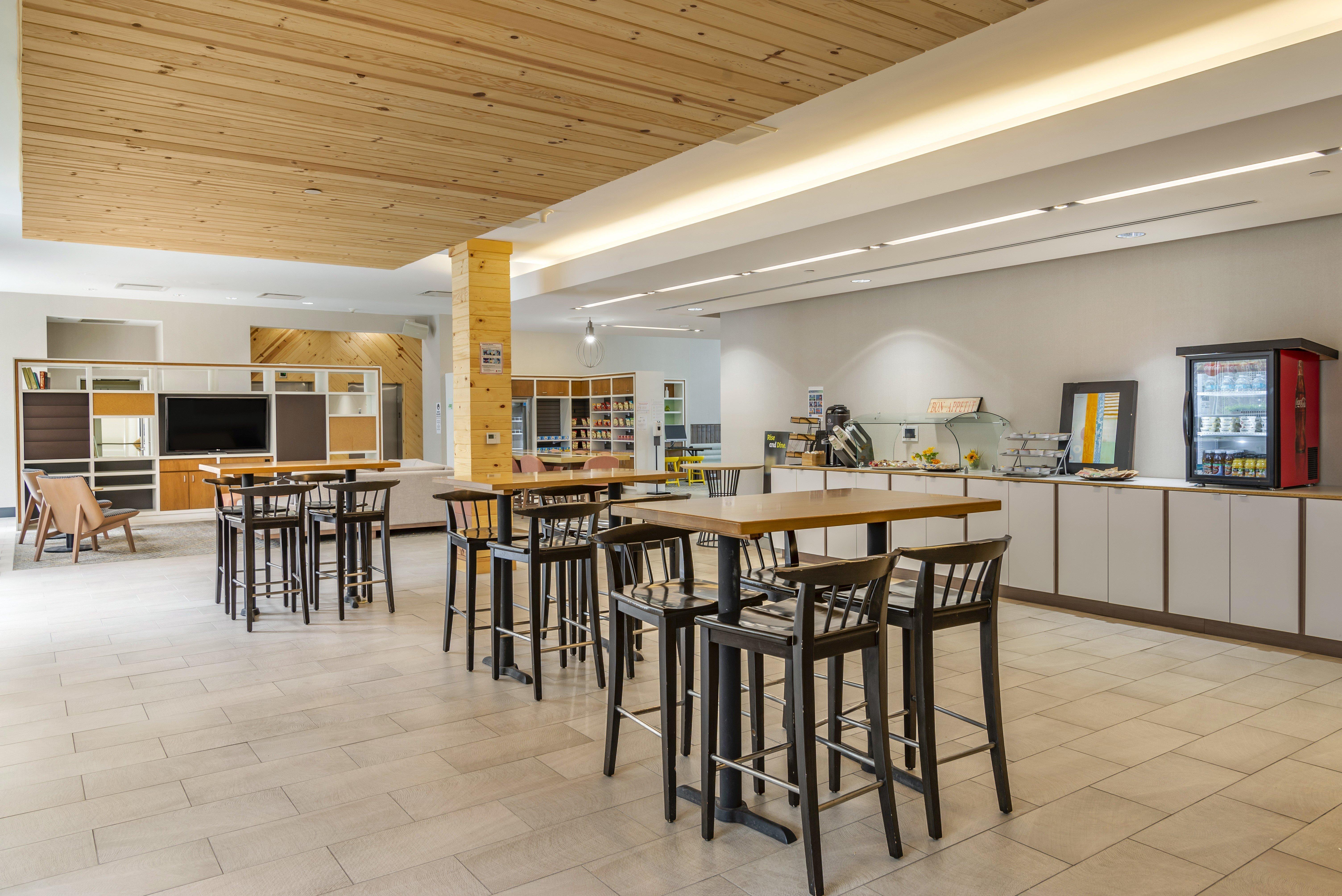 Holiday Inn Atlanta-Gas South Arena Area By Ihg Duluth Buitenkant foto