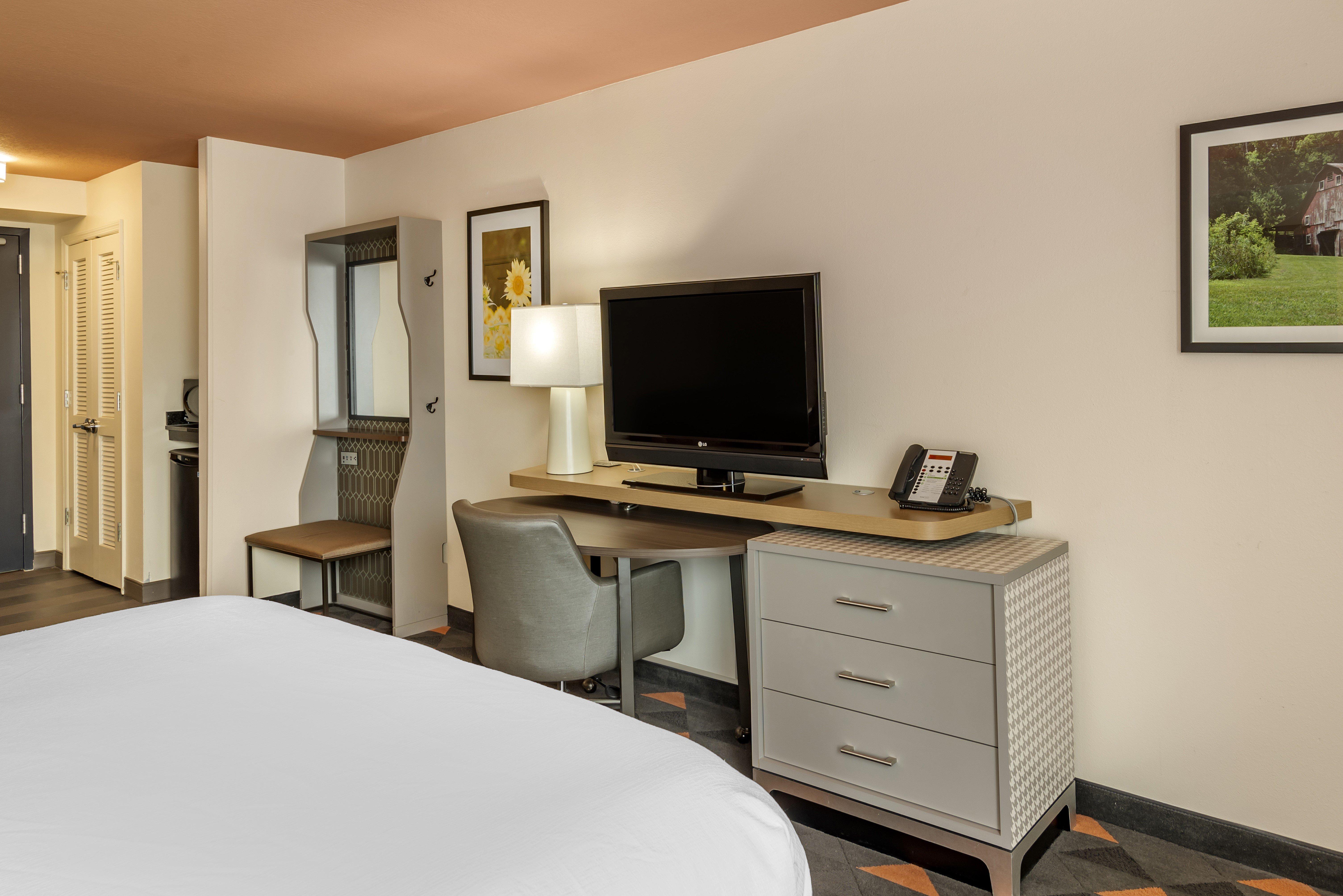 Holiday Inn Atlanta-Gas South Arena Area By Ihg Duluth Buitenkant foto